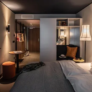Revo Apartahotel